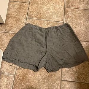 Starx linen shorts